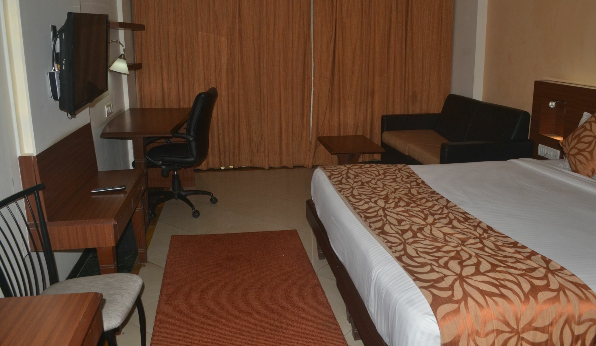 United 21 Retreat, Lonavala Hotel Ngoại thất bức ảnh